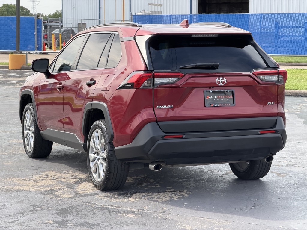 2019 Toyota Rav4 Image 9