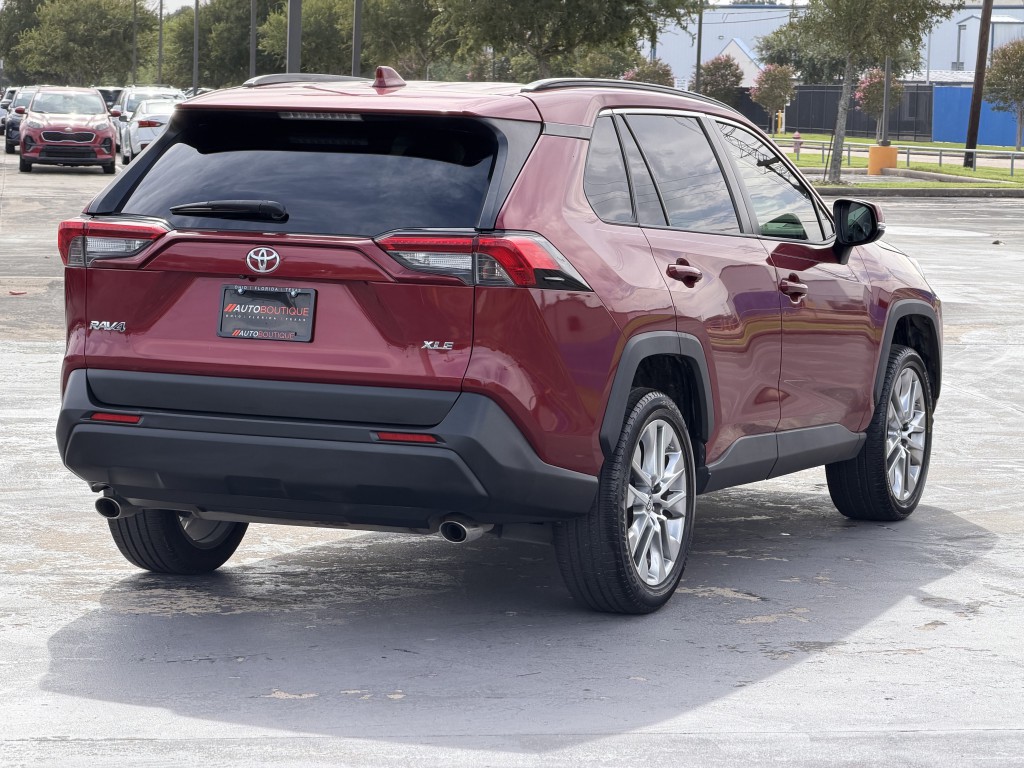 2019 Toyota Rav4 Image 10