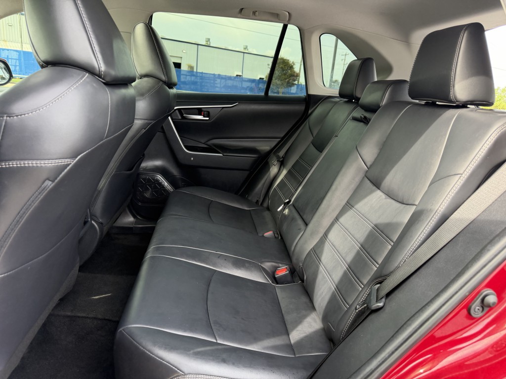 2019 Toyota Rav4 Image 28
