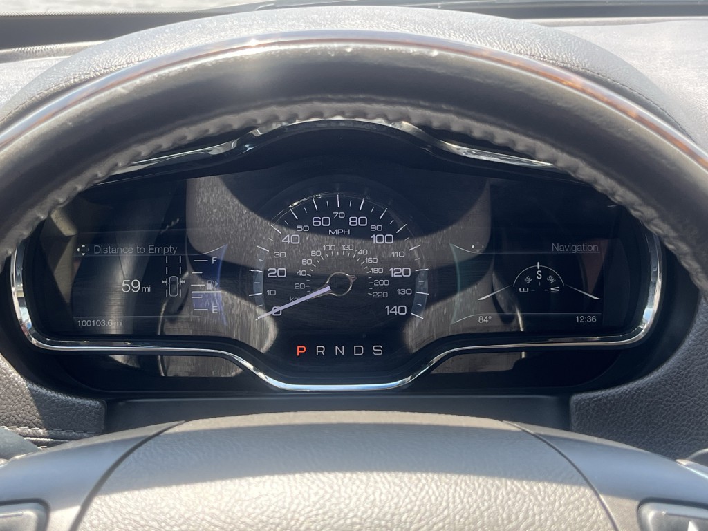 2018 Lincoln MKT Image 23