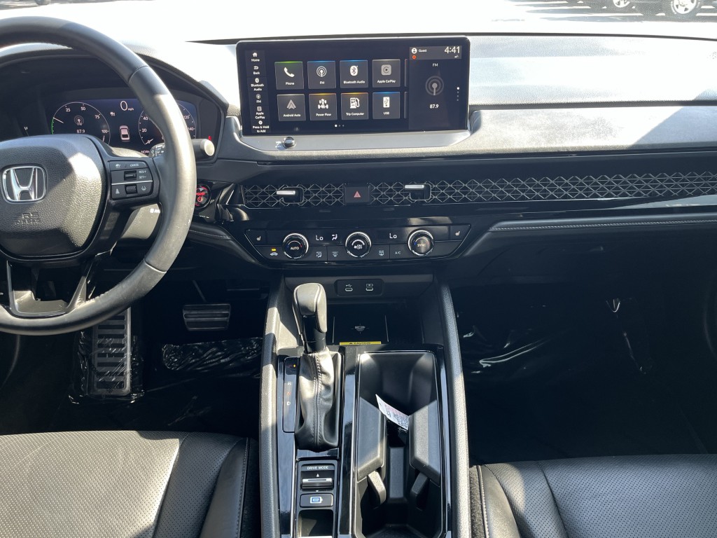 2025 Honda Accord Image 25