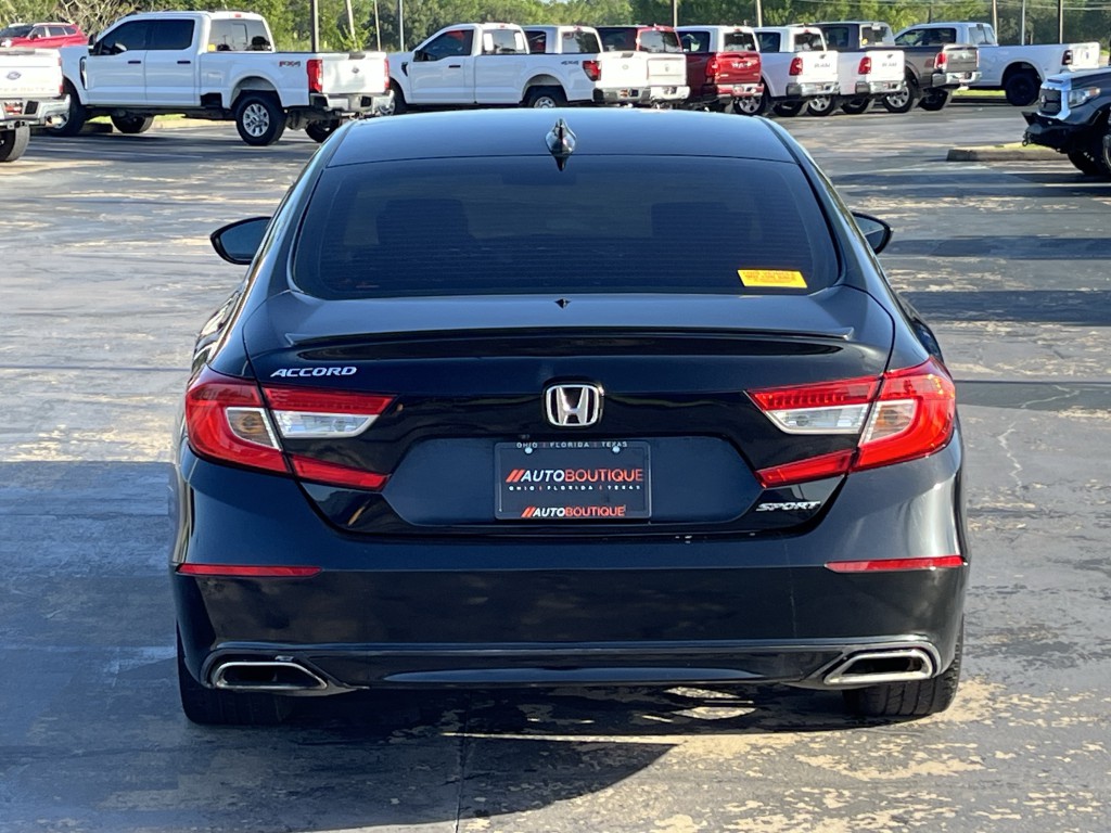 2022 Honda Accord Image 9