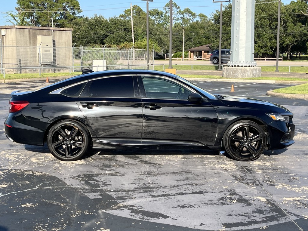 2022 Honda Accord Image 12