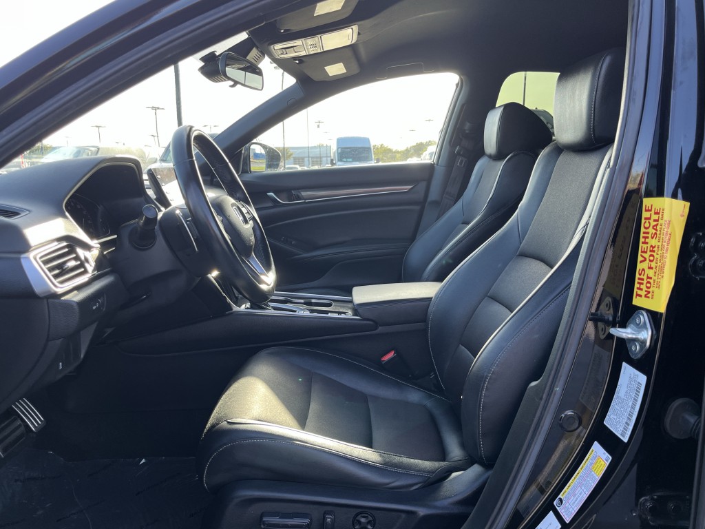 2022 Honda Accord Image 26
