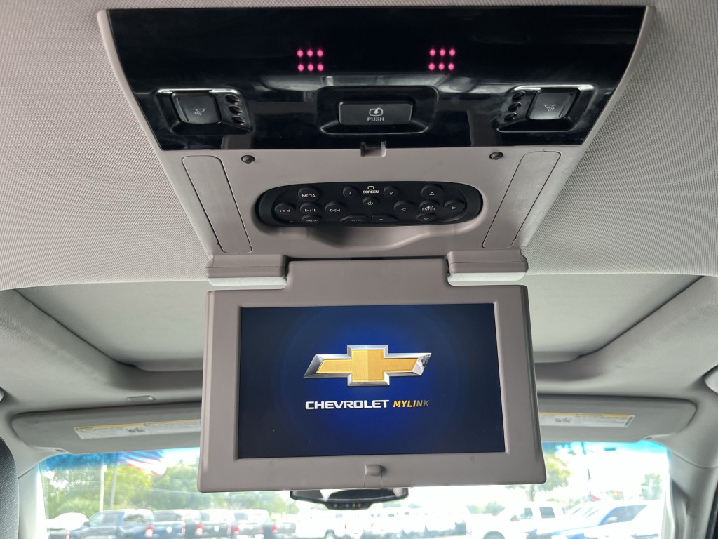 2017 Chevrolet Tahoe Image 10