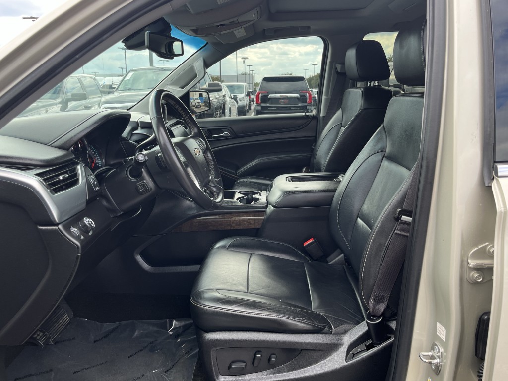 2017 Chevrolet Tahoe Image 32