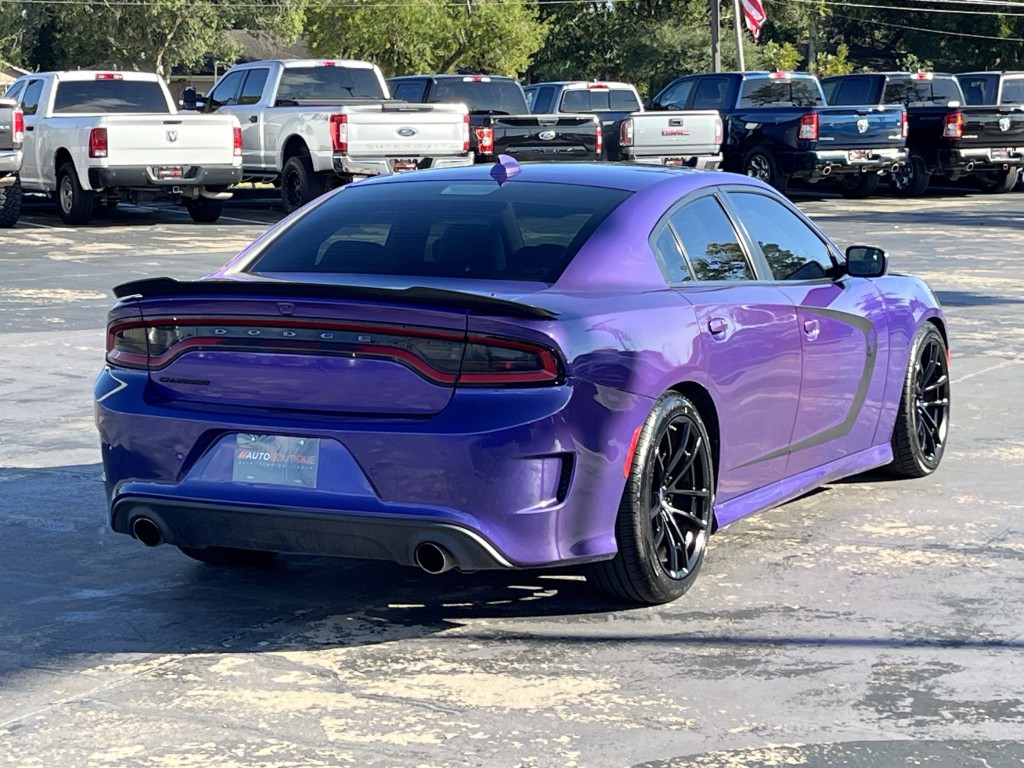 2018 Dodge Charger Image 12