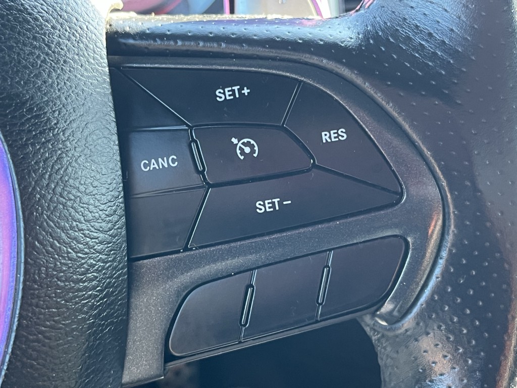 2018 Dodge Charger Image 24