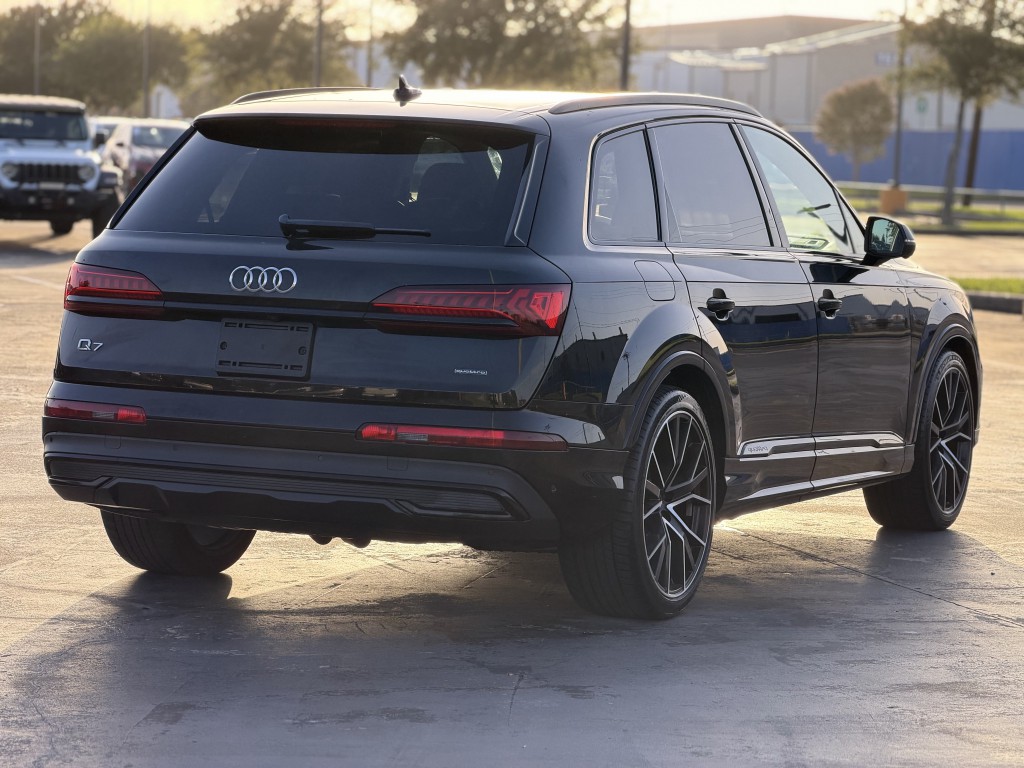2023 Audi Q7 Image 18