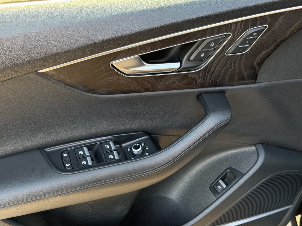 2023 Audi Q7 Image 21
