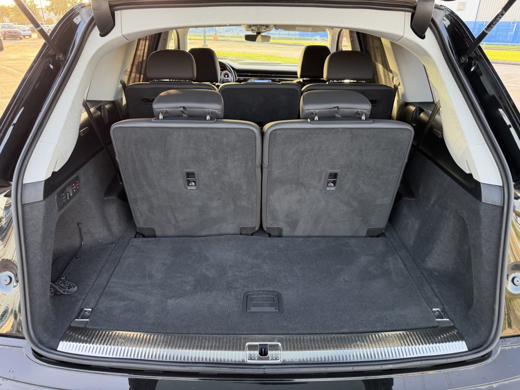 2023 Audi Q7 Image 36