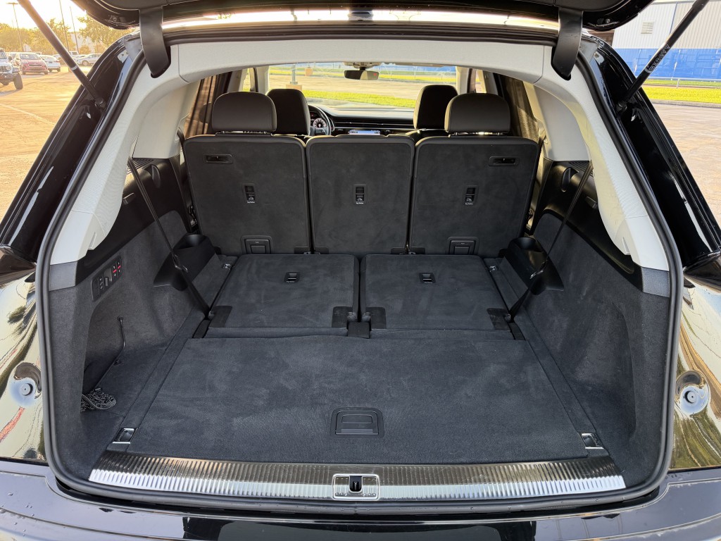 2023 Audi Q7 Image 37