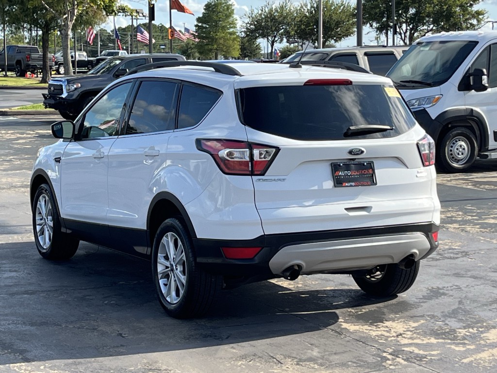 2018 Ford Escape Image 10