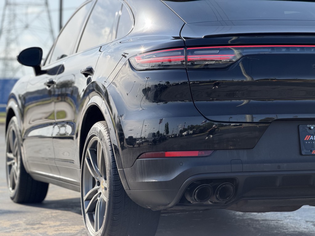 2023 Porsche Cayenne Image 12