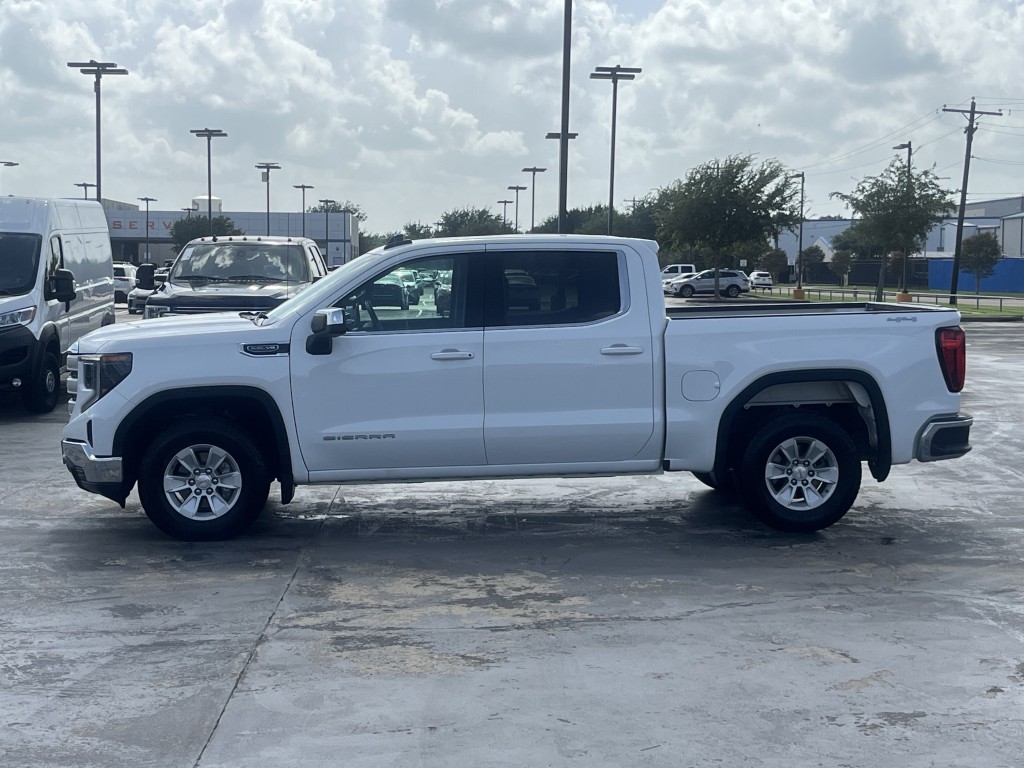 2023 GMC Sierra 1500 Image 11