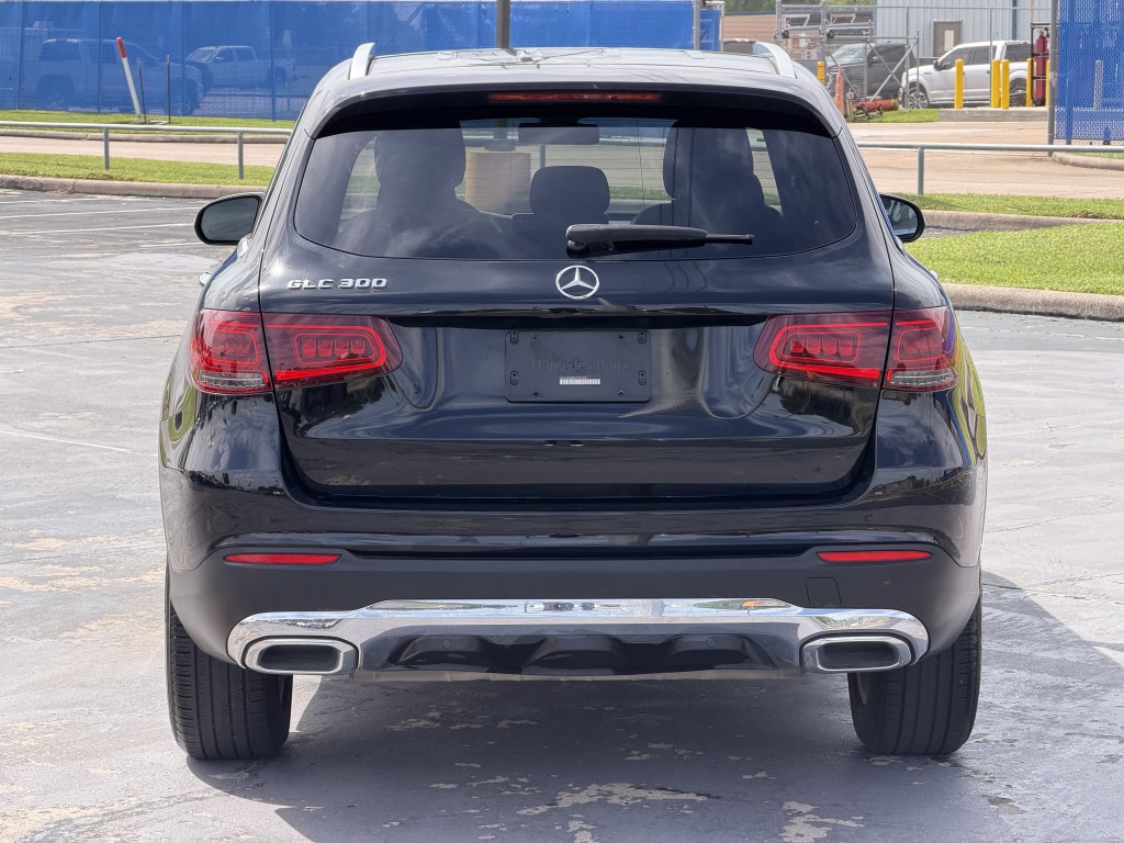 2020 Mercedes-Benz GLC-Class Image 8