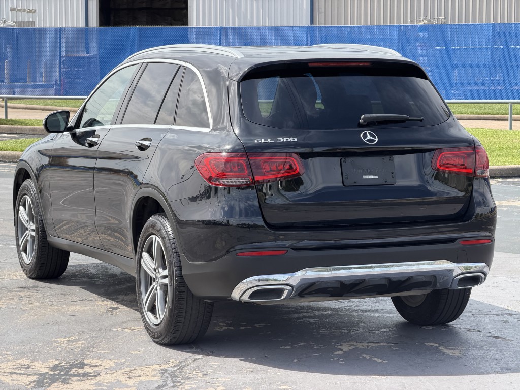 2020 Mercedes-Benz GLC-Class Image 9