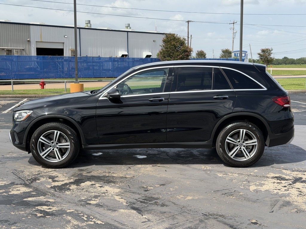 2020 Mercedes-Benz GLC-Class Image 11