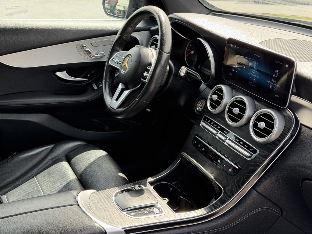 2020 Mercedes-Benz GLC-Class Image 14