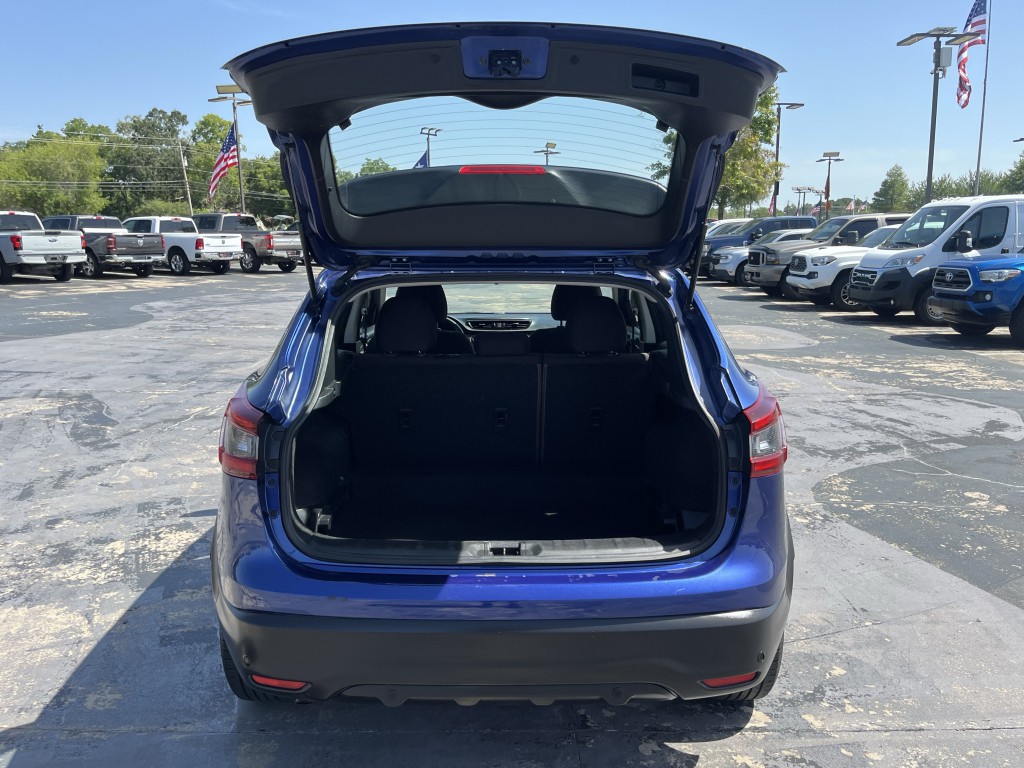 2021 Nissan Rogue Image 11