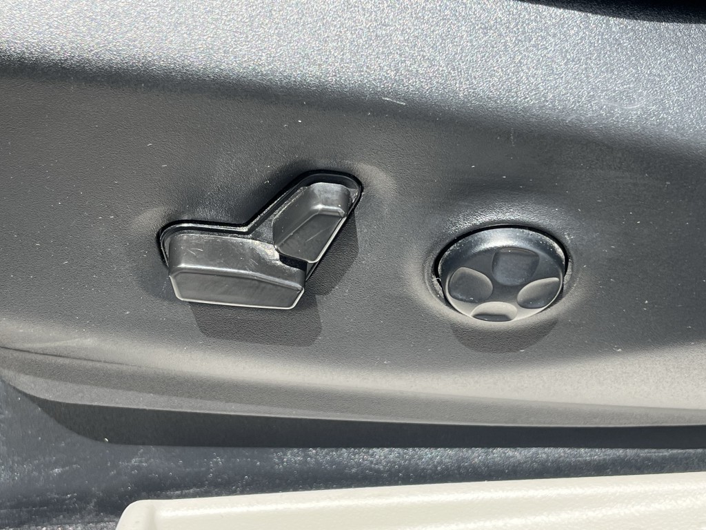 2022 Chrysler Pacifica Image 27