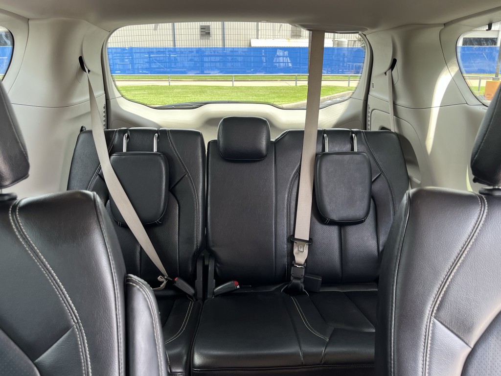 2022 Chrysler Pacifica Image 33