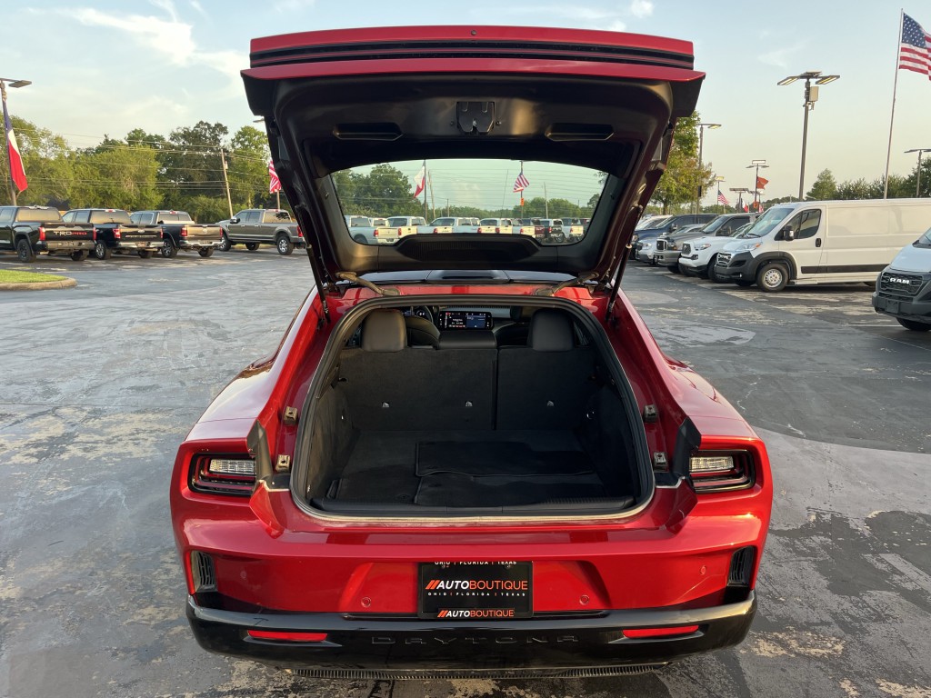 2025 Dodge Charger Image 11