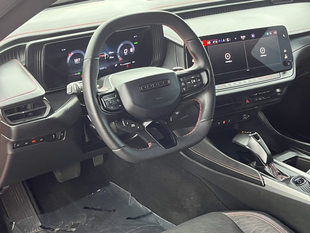2025 Dodge Charger Image 17