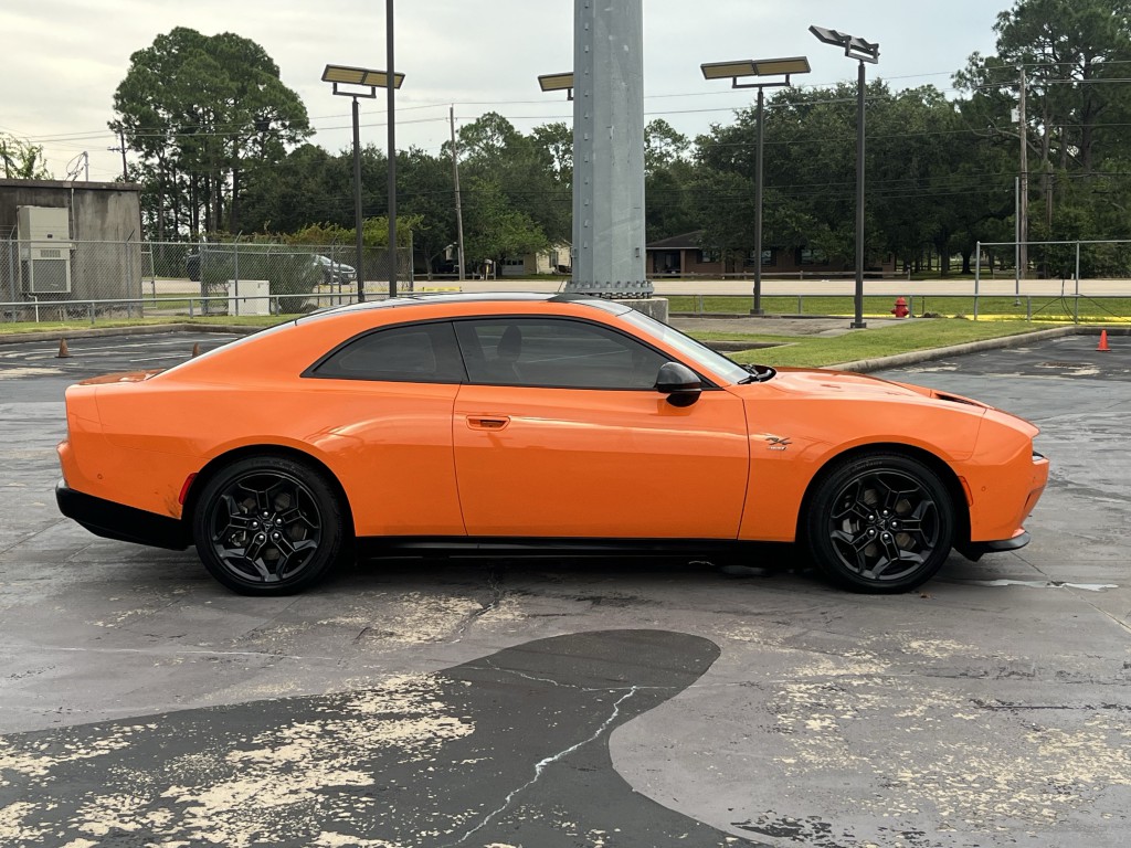 2025 Dodge Charger Image 14