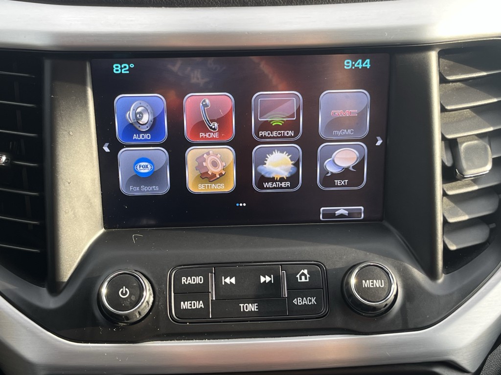 2019 GMC Acadia Image 8