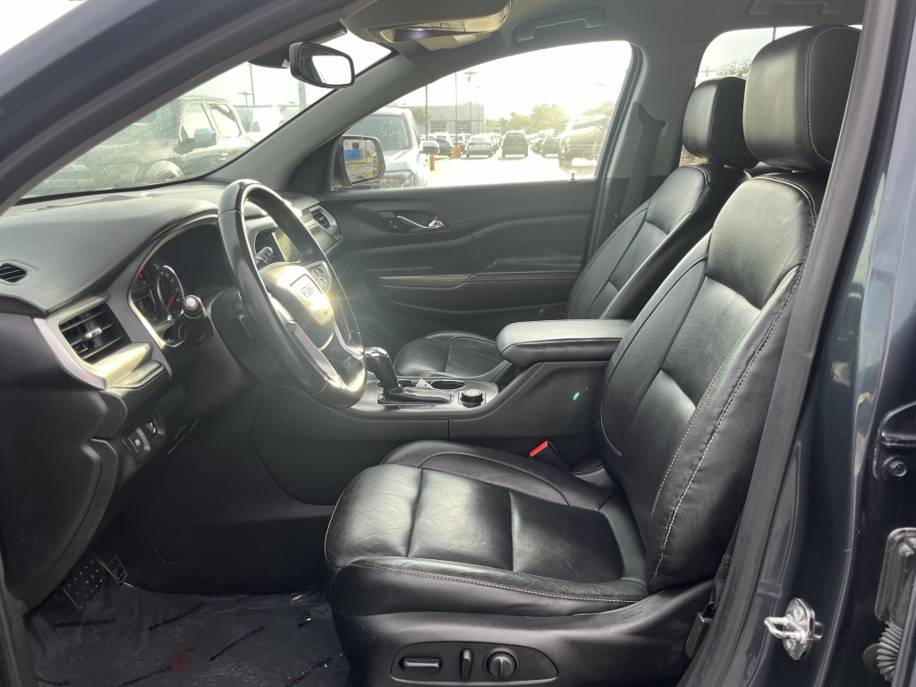 2019 GMC Acadia Image 30