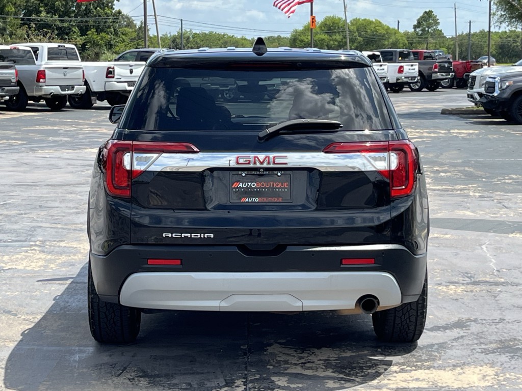 2020 GMC Acadia Image 8