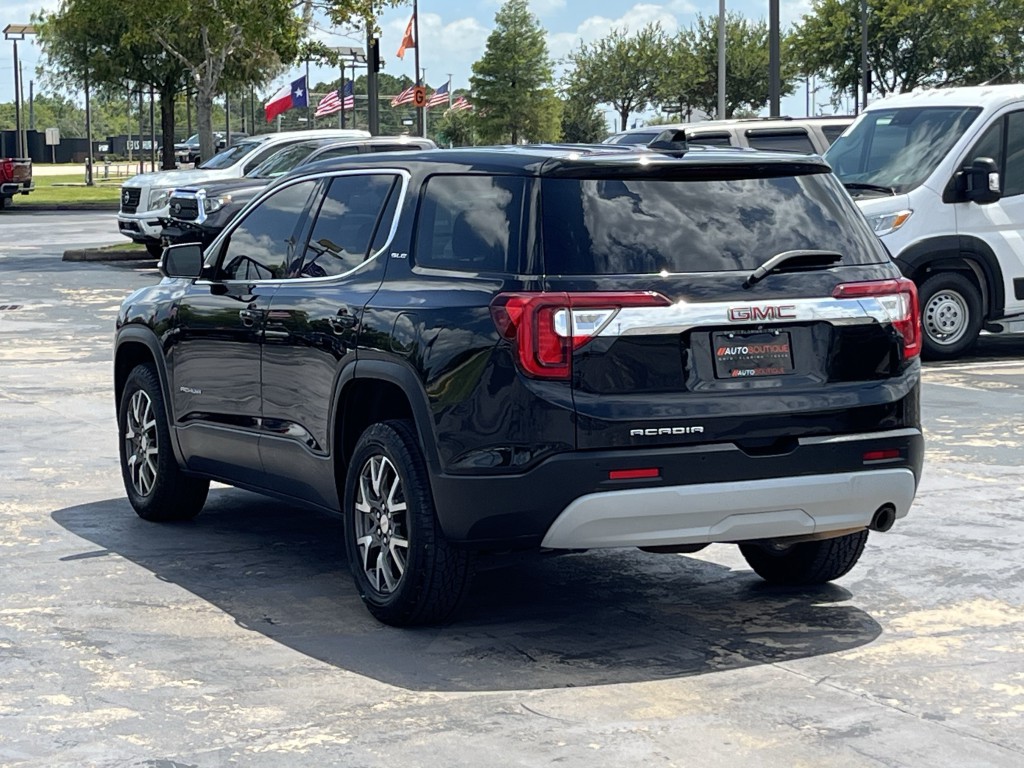 2020 GMC Acadia Image 9