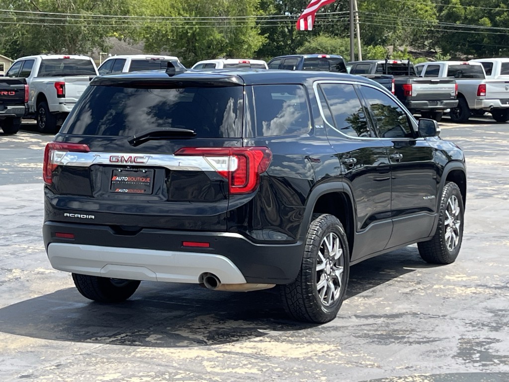 2020 GMC Acadia Image 10