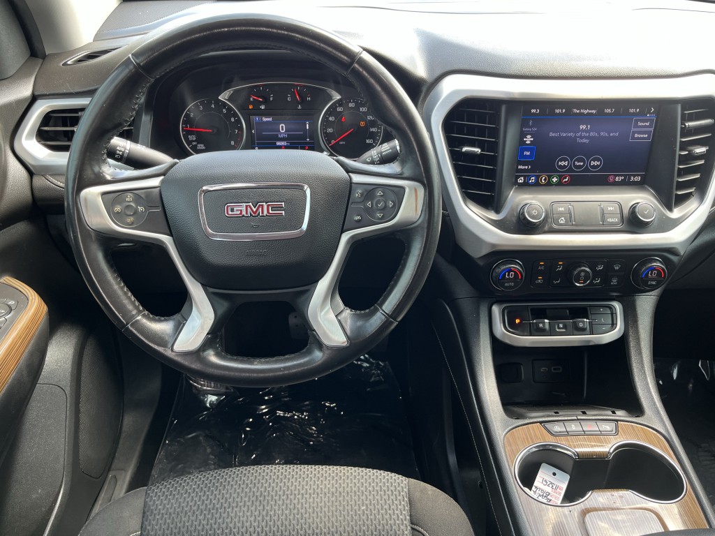 2020 GMC Acadia Image 17