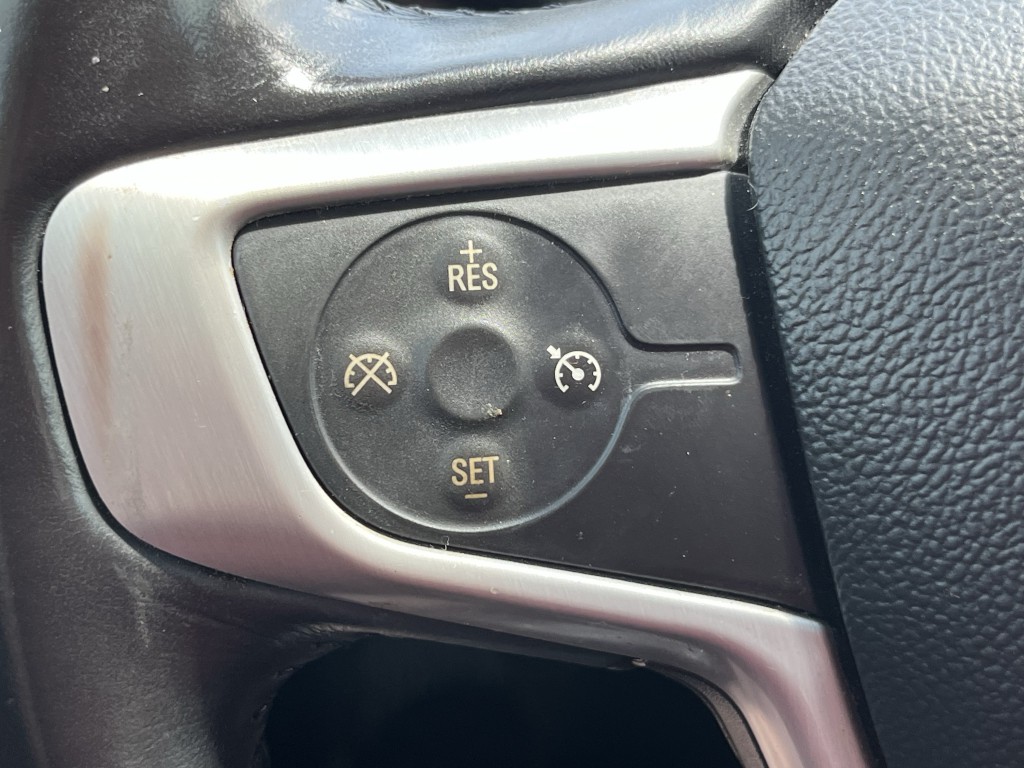 2020 GMC Acadia Image 19