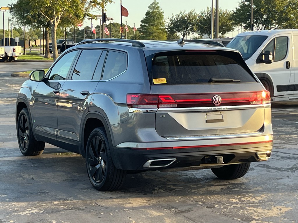 2024 Volkswagen Atlas Image 12