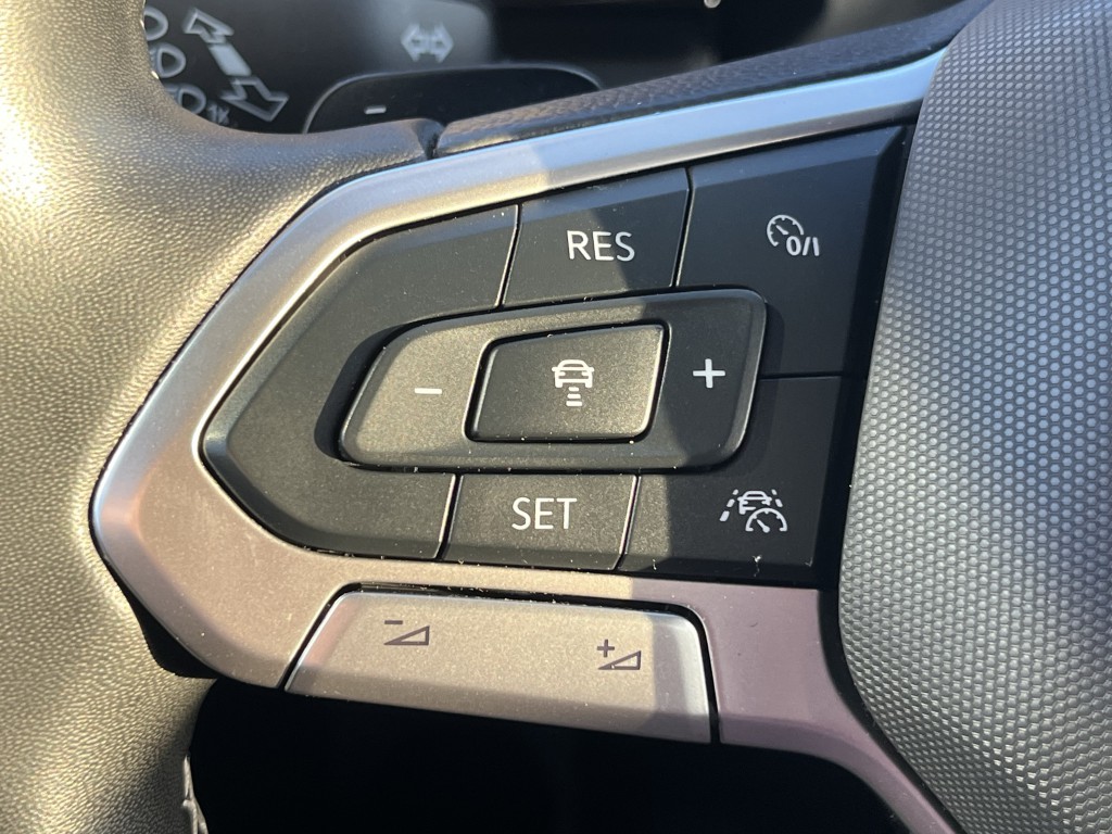 2024 Volkswagen Atlas Image 22