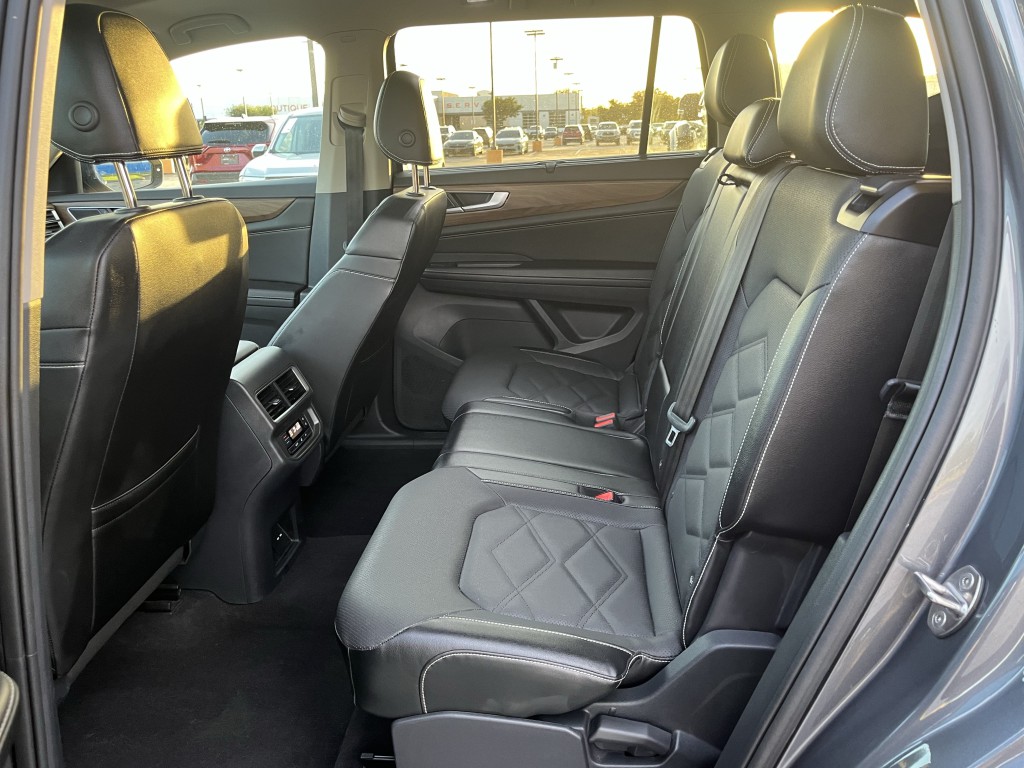 2024 Volkswagen Atlas Image 33
