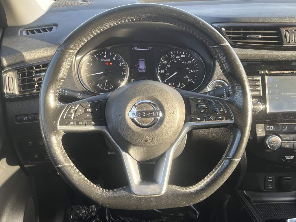 2017 Nissan Rogue Image 19