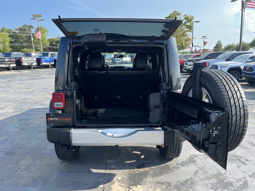 2014 Jeep Wrangler Unlimited Image 11