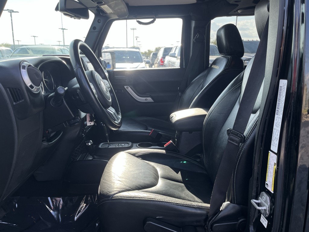 2014 Jeep Wrangler Unlimited Image 25