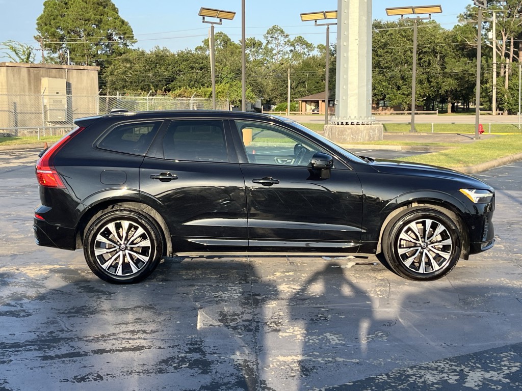 2023 Volvo XC60 Image 13