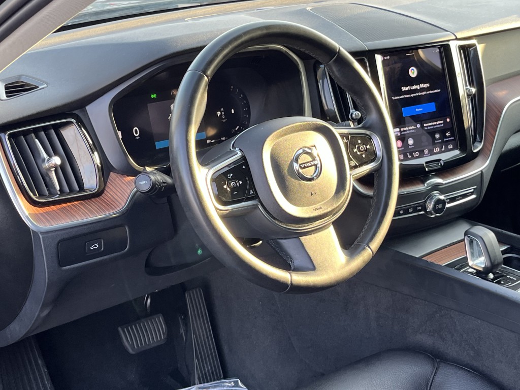 2023 Volvo XC60 Image 18