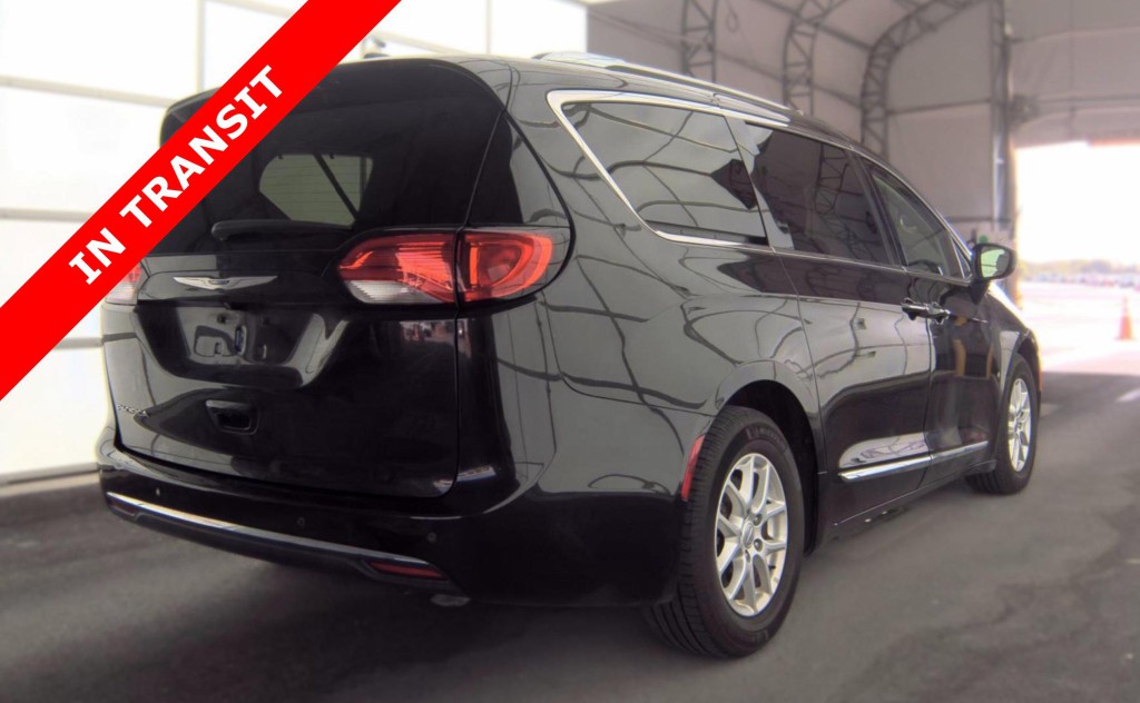 2020 Chrysler Pacifica Image 5