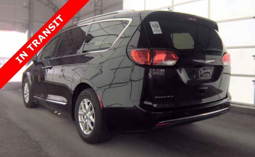 2020 Chrysler Pacifica Image 7