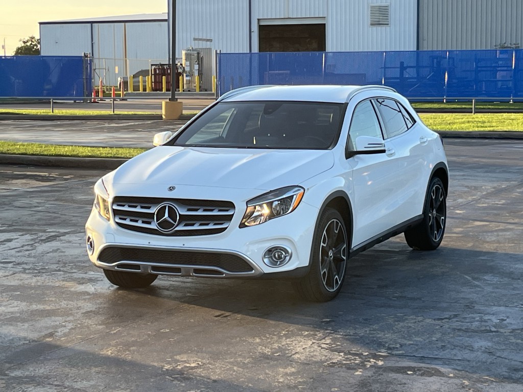 2019 Mercedes-Benz GLA-Class Image 3