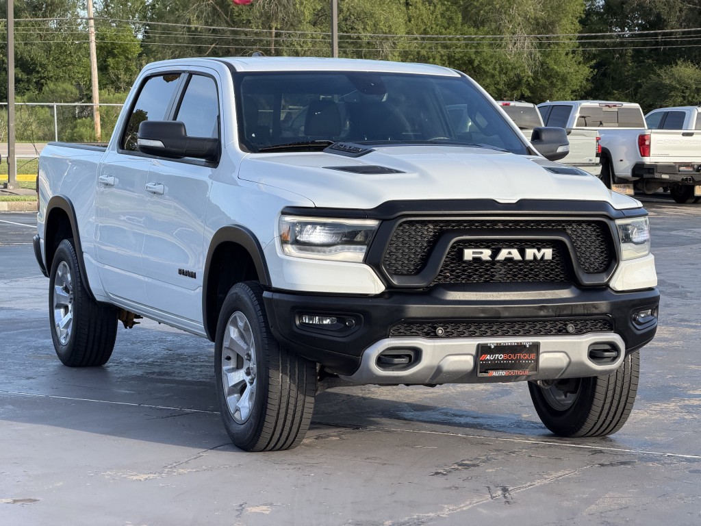 2019 RAM 1500 Image 3