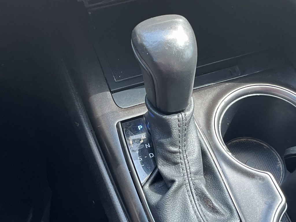 2024 Toyota Camry Image 21