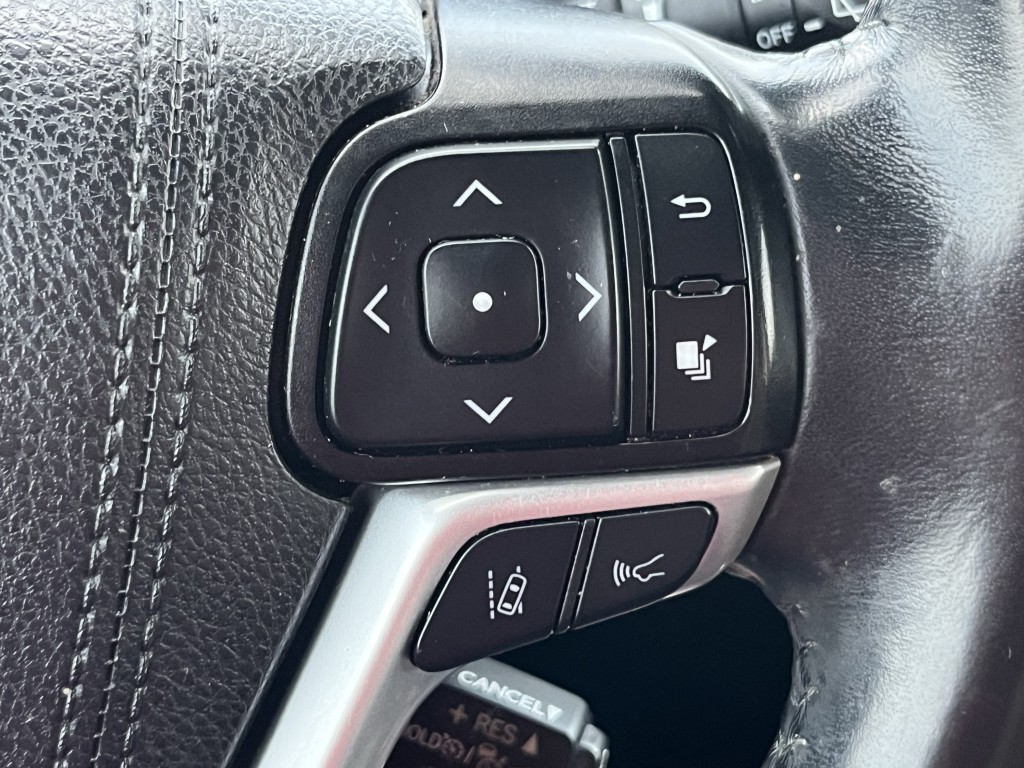 2019 Toyota Highlander Image 21